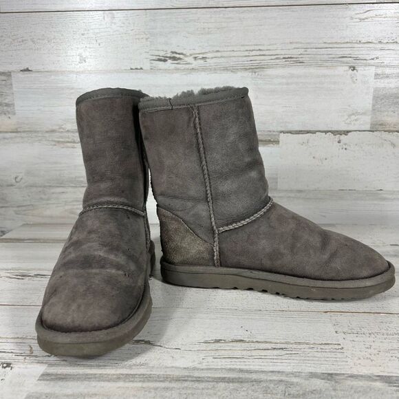 Ugg Women's Classic Suede Gray Winter Calf Boots Size 7 - Picture 6 of 8